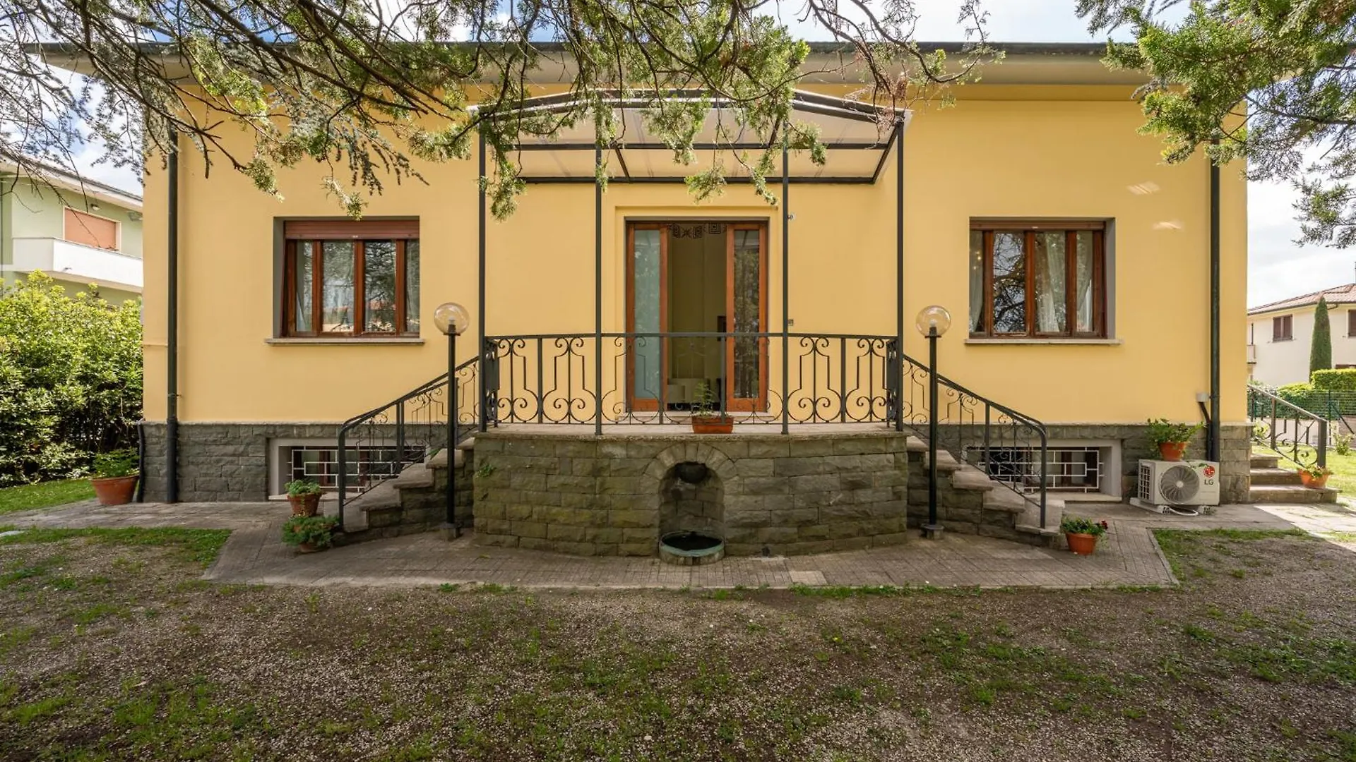 Villa Irini Алтопасчио 0*,